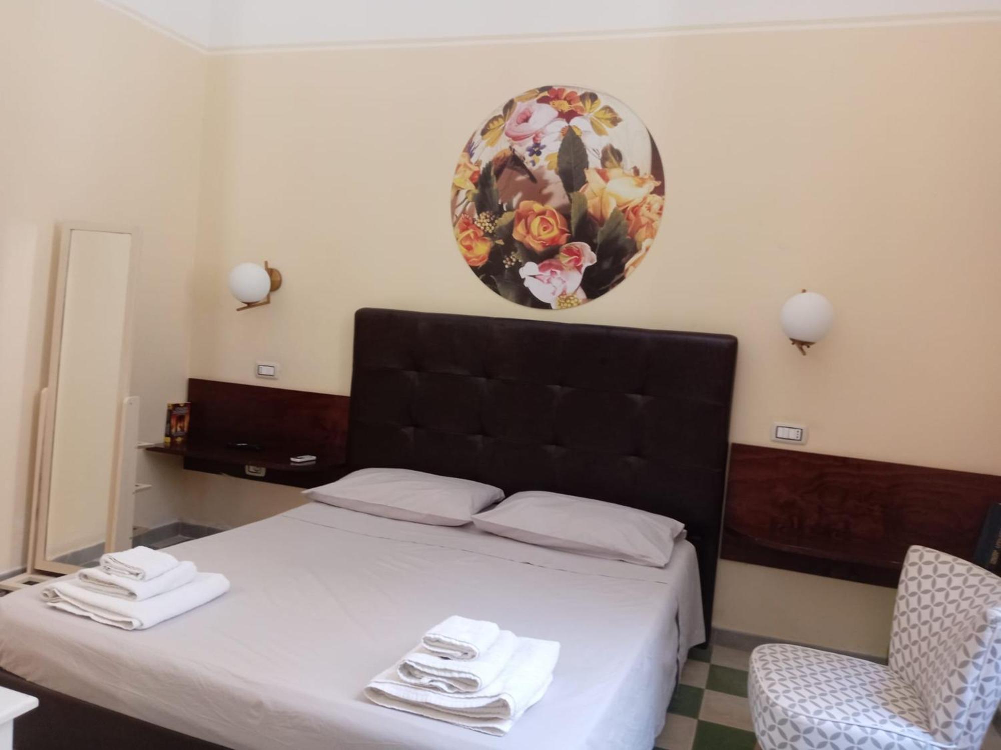 Piazza Verdi Liberty House Lecce Exterior foto